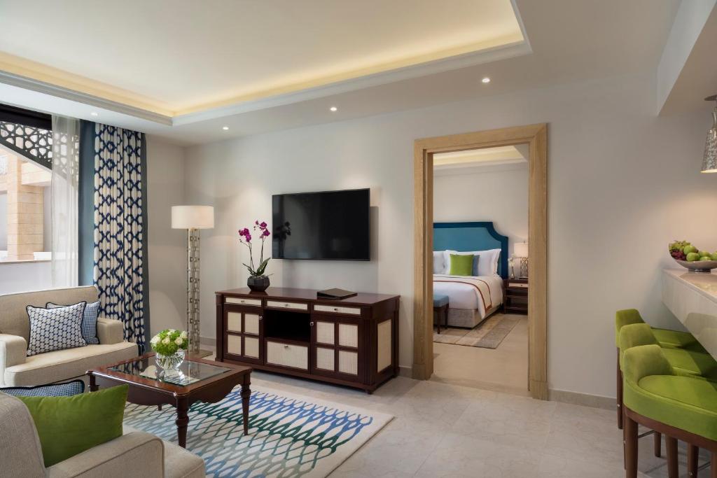 AL NAJADA DOHA HOTEL APARTMENTS BY OAKS