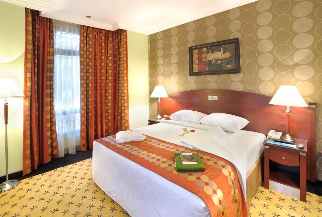 Al-Muna Kareem Hotel