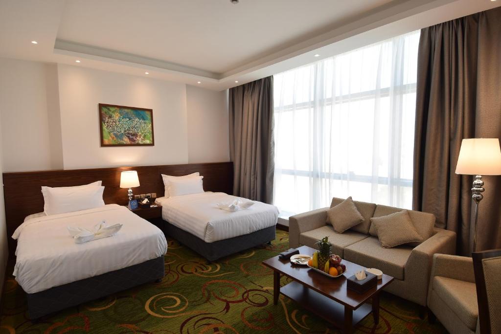 Zaha Al Munawara Hotel