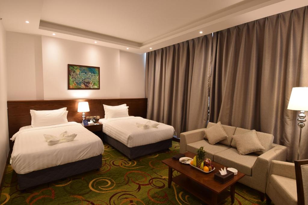 Zaha Al Munawara Hotel