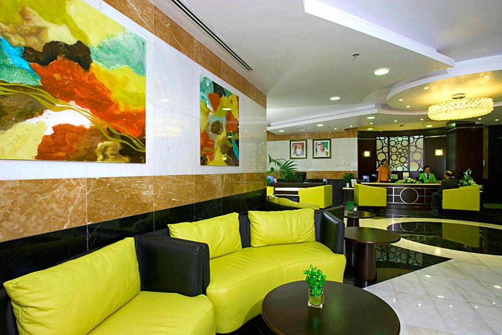 Coral Al Khoory Hotel Apartments