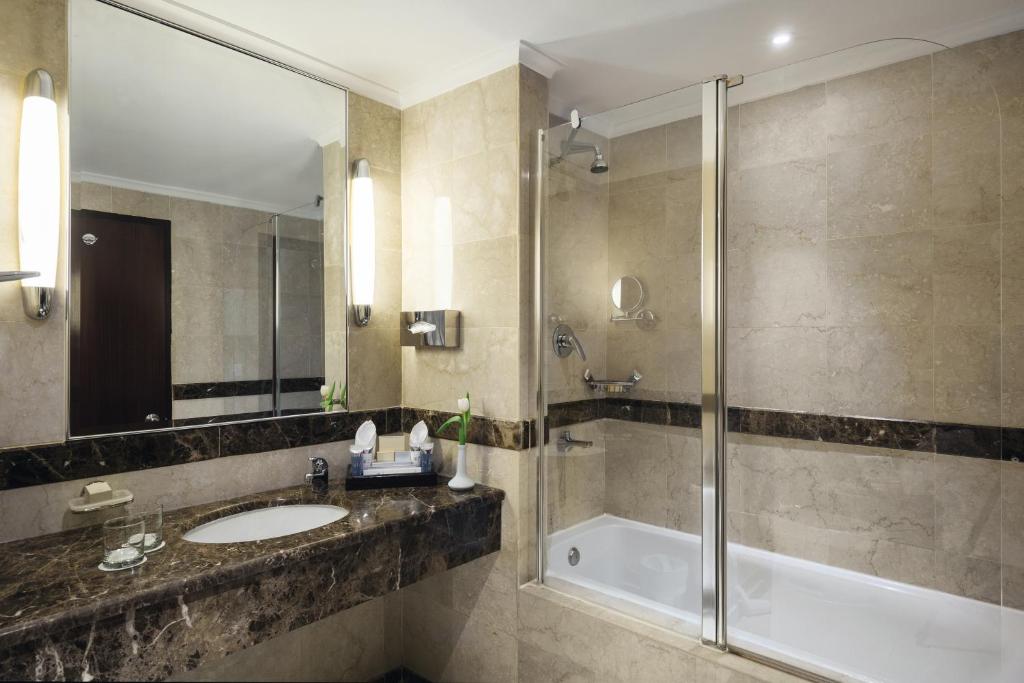 Anwar Al Madinah Movenpick