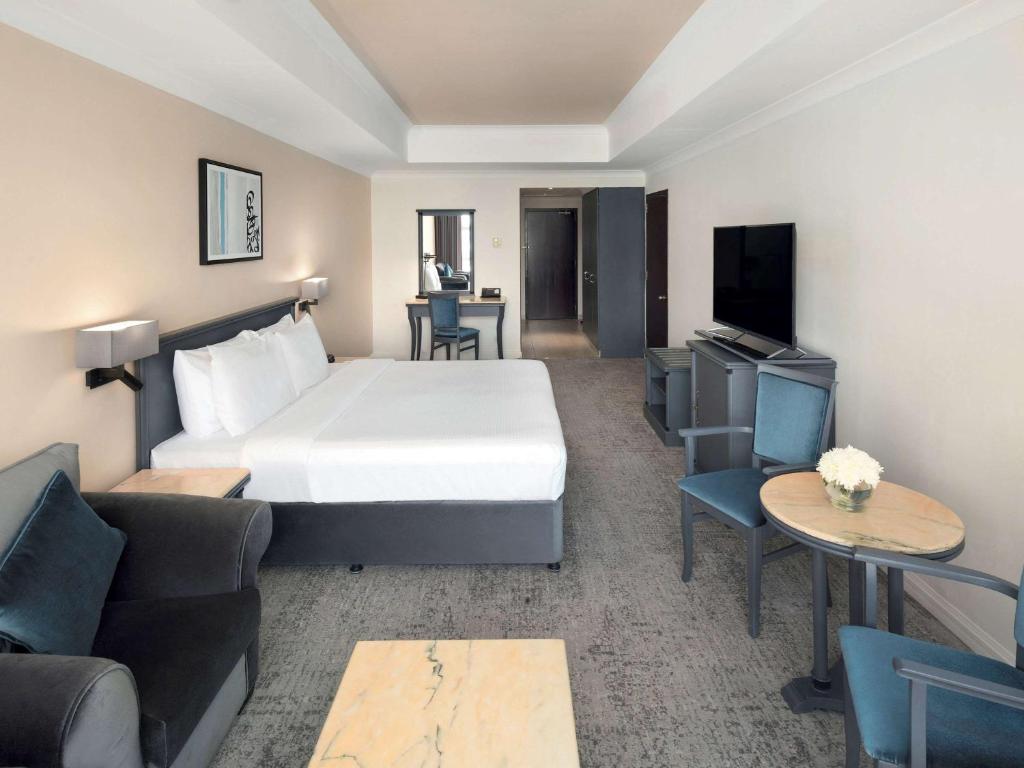 Anwar Al Madinah Movenpick