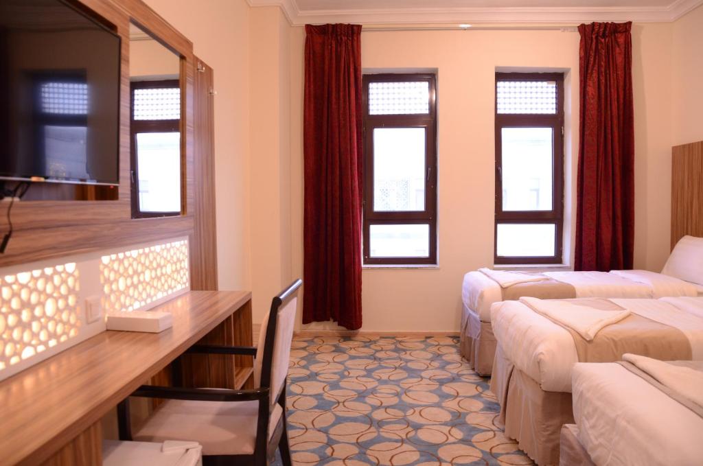 Artal International Hotel