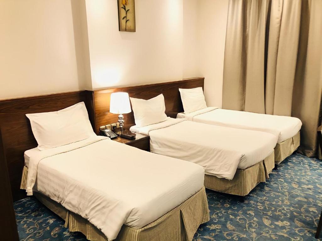 Zaha Al Munawara Hotel