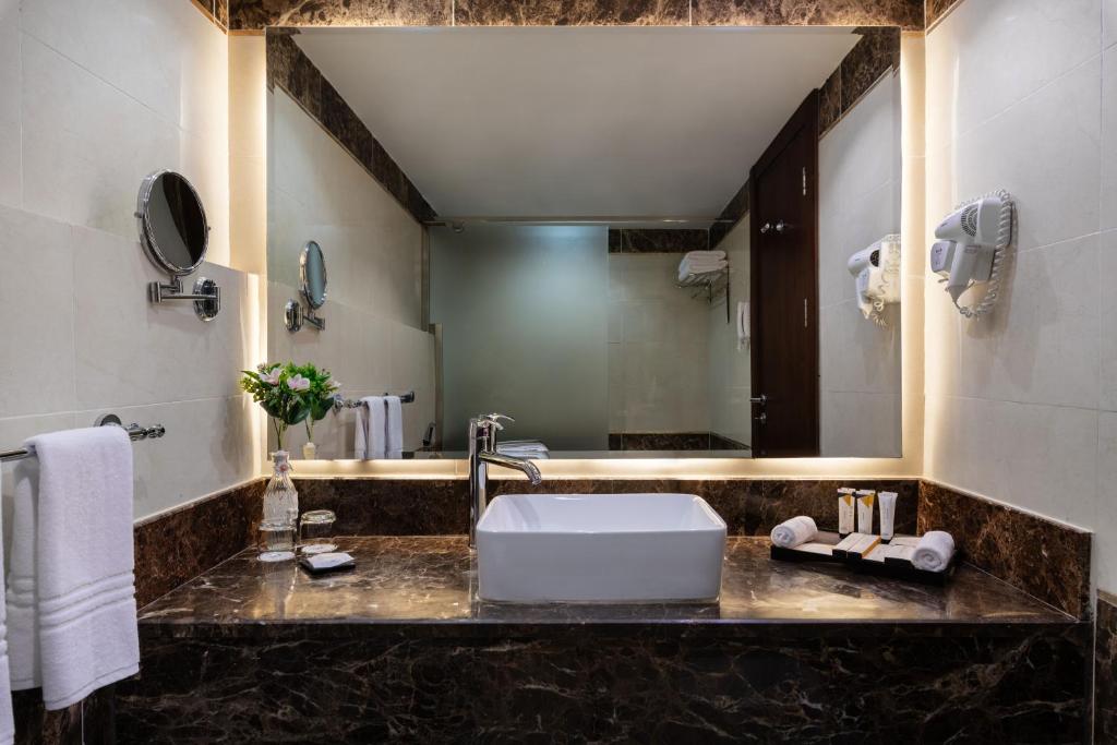 WARWICK HOTEL JEDDAH