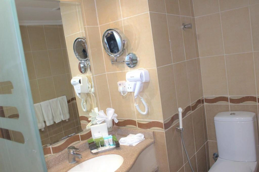 Grand Plaza Al Madina