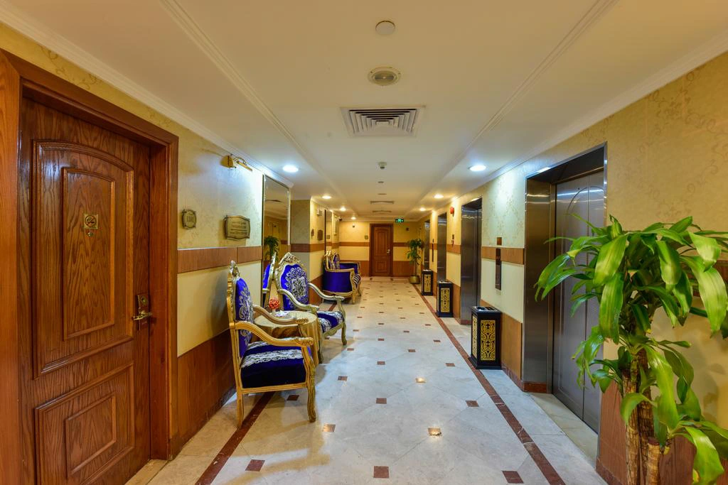 Zowar International Hotel